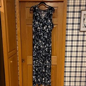 Kaileigh Navy and White Floral Side Tie Maxi Dress